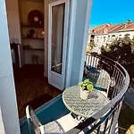 Appartement De Charme Avec Balcon - Le Grand Large